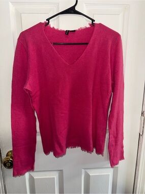 Women’s Pink V-Neck Fringe Hem Sweater